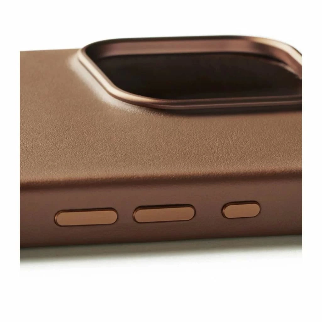 Накладка Mujjo Leather Case With MagSafe Compatible для iPhone 16 Pro Max, Brown (MUJJOCL055TN). Фото 4