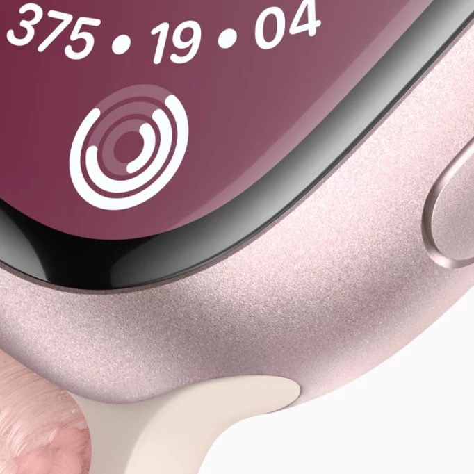 Apple Watch Series 9, 45 мм, розовый алюминий, спортивный ремешок нежно-розового цвета, размер S/M (MR9G3)
