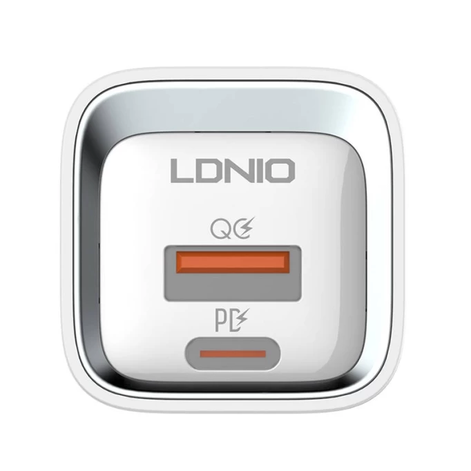 Сетевое зарядное устройство LDNIO Home Charger USB+Type-C 20W, EU + Cable Type-C - Lightning, Белое (A2318C)