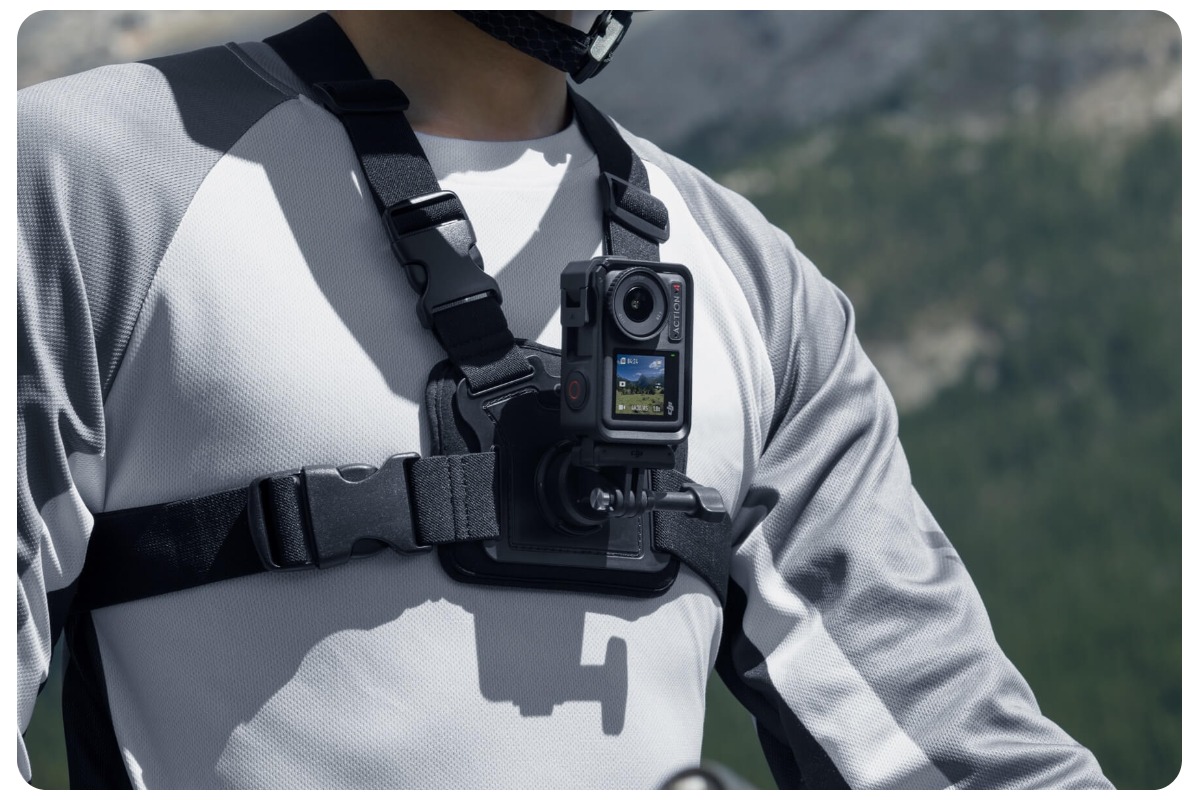 DJI-Osmo-Action-4-Adventure-Combo-12